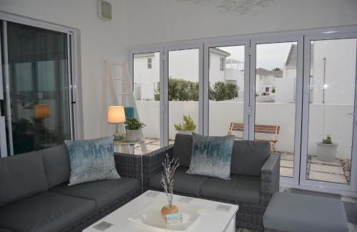Shelley Point House | The Whale Tale Villa