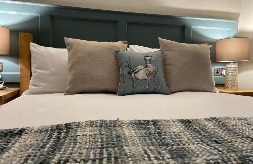 Onneley Hotel | The Wheatsheaf Inn