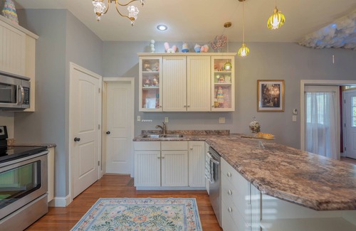 Walland House | The Whimsical Wand, Creekside Cozy Magical Stay