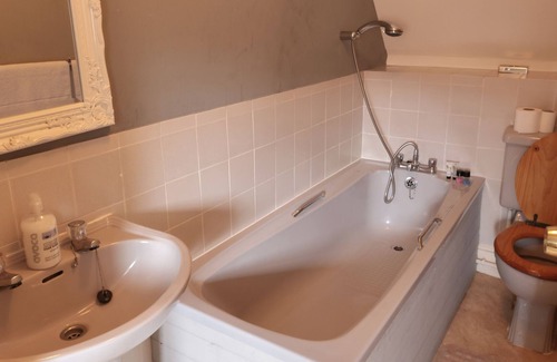 Empingham House | The White Horse