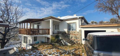 Ivaylovgrad Villa | the white house