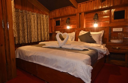 Chachian Hotel | The Wild Planet