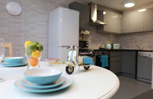 Southampton City Centre Apartment | The Willow