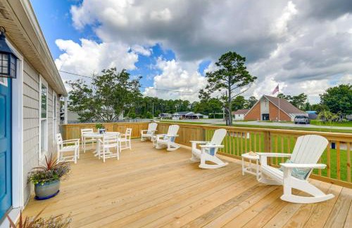 Harkers Island House | The Willowberry House with Deck and Grill!