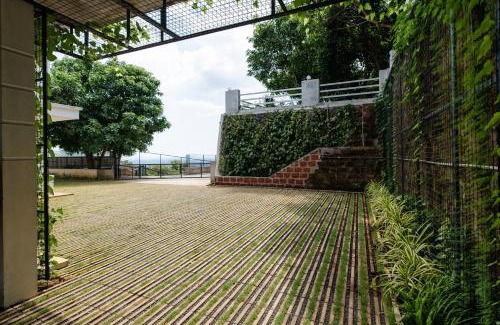Wadakanchery Villa | The Wilsons Cliff House Poomala