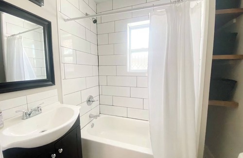 Northside District House | The Wittland - Cozy Little House in Downtown Lexington