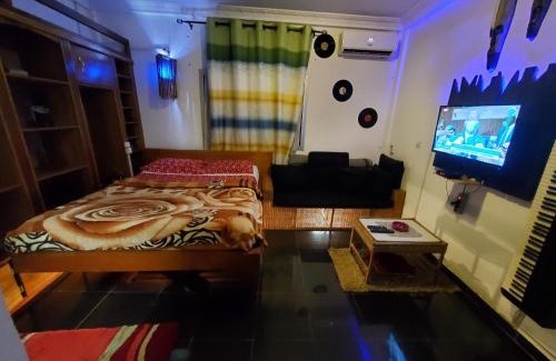 Yaounde Apartment | The Yafé Bastos 3