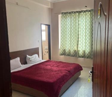 Tapovan Hotel | The Yoga Oasis