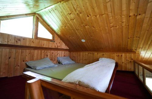 Banjar Apartment | TheCozynest Duplex Treehouse in the hills