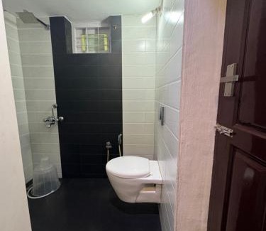 Irinjalakuda House | Theeram Riverside Holiday Home