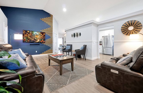 Florida Pines House | Themed Pool Villa w/Game room near Disney Parks