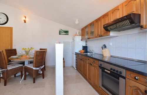 Kamen Apartment | These simply and nicely furnished apartments are located on the outskirts of Split.