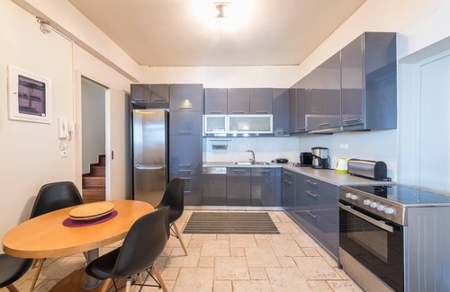 Voula House | Thessalias 6 in Voula