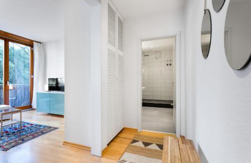 Mitte Apartment | TheZion, lovely 1 BR up to 3