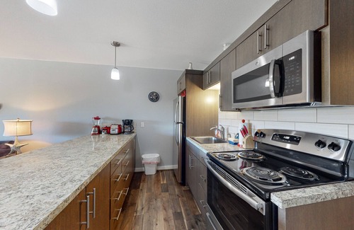 Neskowin Condo | Third-floor beachfront condo with a balcony, full kitchen, & ocean views