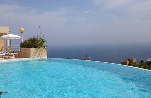 Beausoleil Condo | This condominium is a 1 bedroom(s), 1.5 bathrooms, located in Beausoleil, Alpes Maritimes.