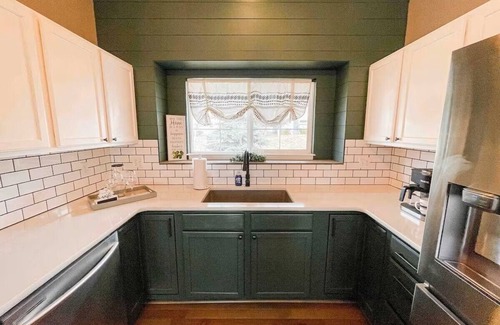Palmer Lake House | This house is a 5 bedroom(s), 3 bathrooms, located in Palmer Lake, CO.