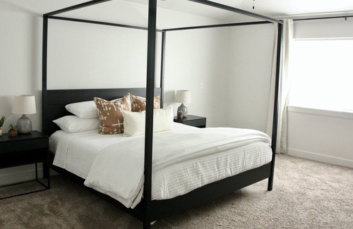 Vineyard House | This is the Place!