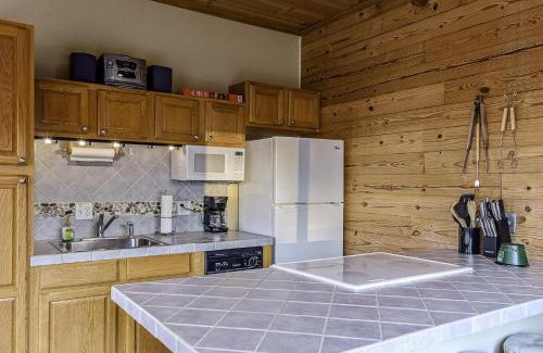 Compton House | This is the ultimate in private escape