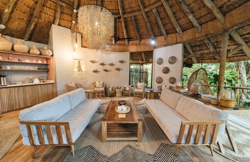 Mabibi House | Thonga Beach Lodge