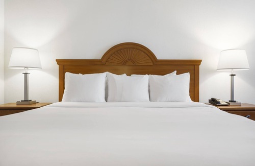 Branson Hotel | Thousand Hills Resort Hotel