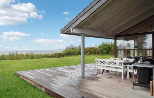 Lyngsbæk Strand House | Three-Bedroom Holiday Home In Ebeltoft