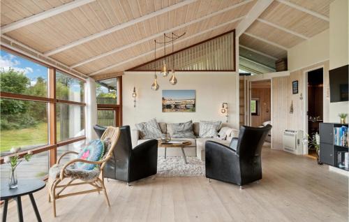 Lyngsbæk Strand House | Three-Bedroom Holiday Home In Ebeltoft