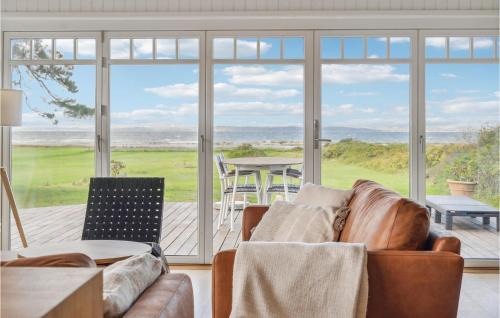 Knebel House | Three-Bedroom Holiday Home In Knebel