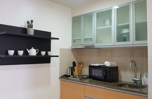 Salcedo Village Condo | Three Central