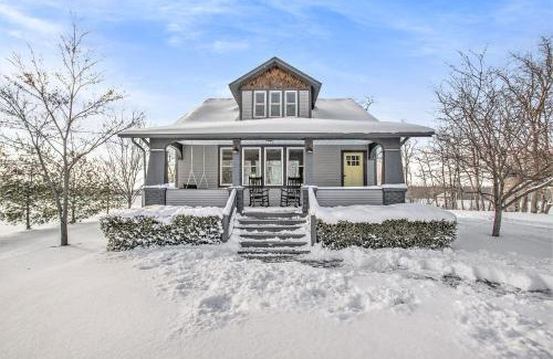 Three Oaks House | Three Oaks Retreat