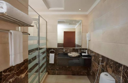 Sari Street Hotel | Three Points Al Salama