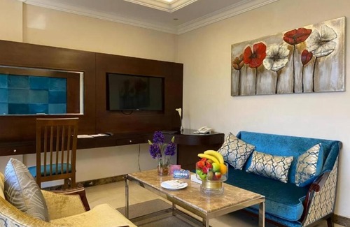 Sari Street Hotel | Three Points Al Salama