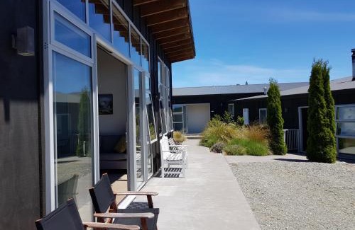 Lake Tekapo House | Three Rivers 2 Bedroom Cottage