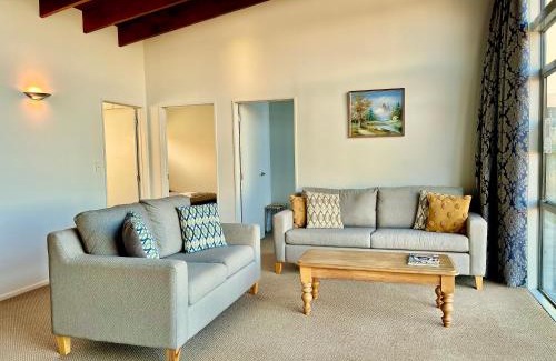 Lake Tekapo House | Three Rivers 2 Bedroom Cottage