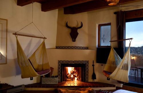 Arroyo Seco House | Three Studios At Canyon Base - 15min To Ski