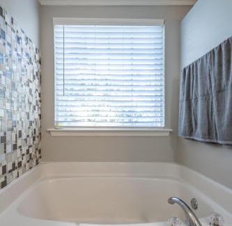 Lithia Springs House | ThrillStay Team Sports Vacation Home