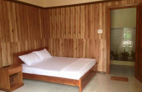 Cua Can Village Hotel | Thuy Van Bungalow