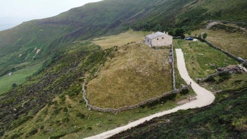 Soba Ski Chalet | Tiñones cabaña pasiega