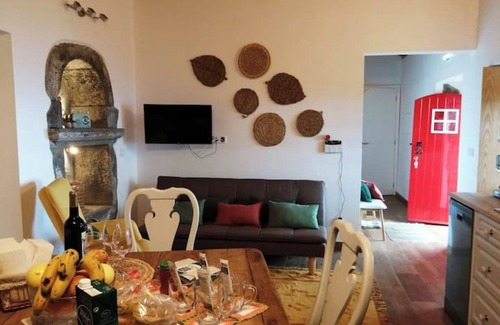 Angra do Heroismo Cottage | Ti Chôa - Casa do Biscoitinho