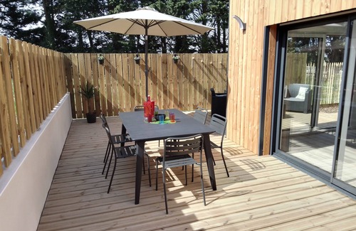 Quimperle House | "Ti-Coat" new single-storey wooden house in Quimperlé