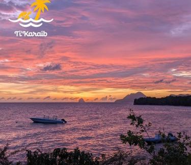 Gros Raisins Apartment | Ti'Karaïb Appartement Vue Mer