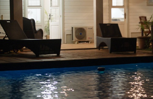 Le Francois Apartment | Ti Marlin pretty studio with swimming pool in François