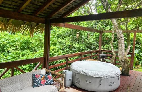 Les Abymes House | Ti Zaboka Chalet , SPA Privatif