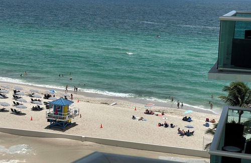 Hollywood South Central Beach Condo | Tides Ocean Front, Ocean View resort style. New Appliances and Furnishings