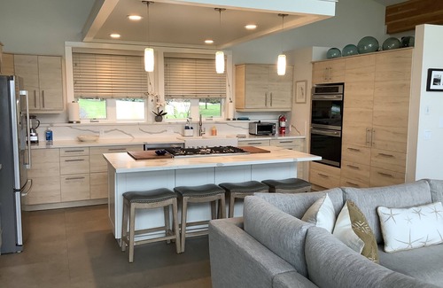 Cloverdale House | Tierra Del Mar, Oregon, Private Lake home, steam room, sleeps 8