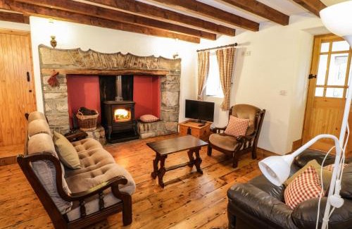 Inishmacatreer House | Tigh Mhicïl