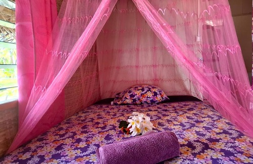 Tuherahera Bed & Breakfast | TIKEHAU - Bungalow Pacific Beach 3