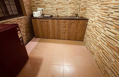 Santacruz Apartment | TIM Santacruz Mumbai Airport