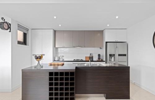 Indented Head House | Time Out on Flinders