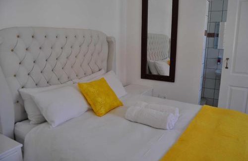 Luderitz House | Timo's guesthouse accommodation
